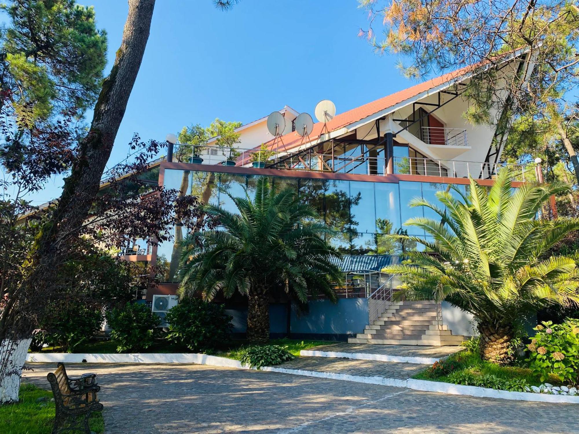 Villa Reta Hotel & Spa Григолети Экстерьер фото
